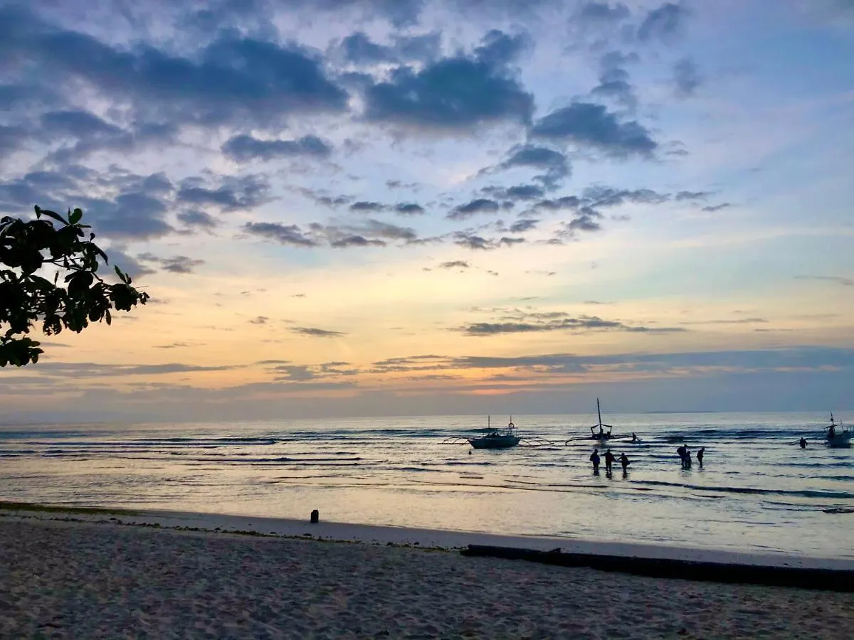 The Whitehouse By The Sea Villa Panglao 0*,  Philippines
