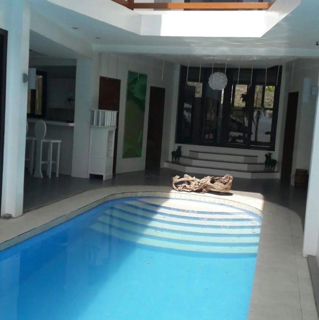 The Whitehouse By The Sea Villa Panglao 0*,