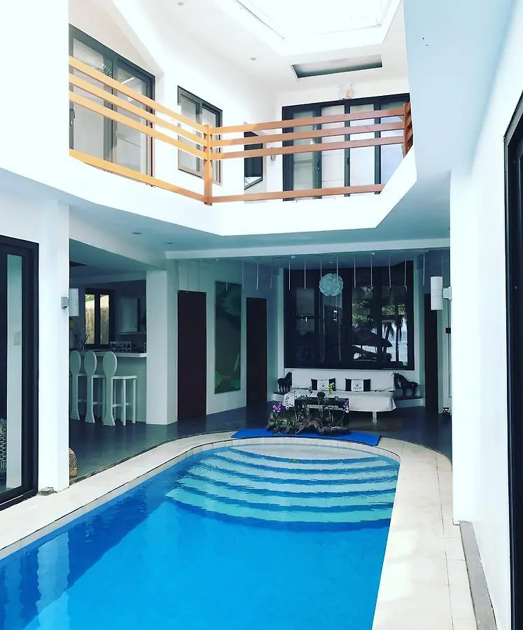 The Whitehouse By The Sea Villa Panglao