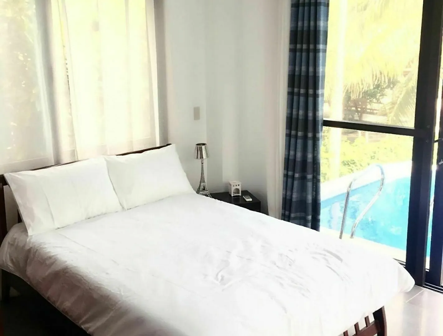 The Whitehouse By The Sea Villa Panglao 0*,  Philippines