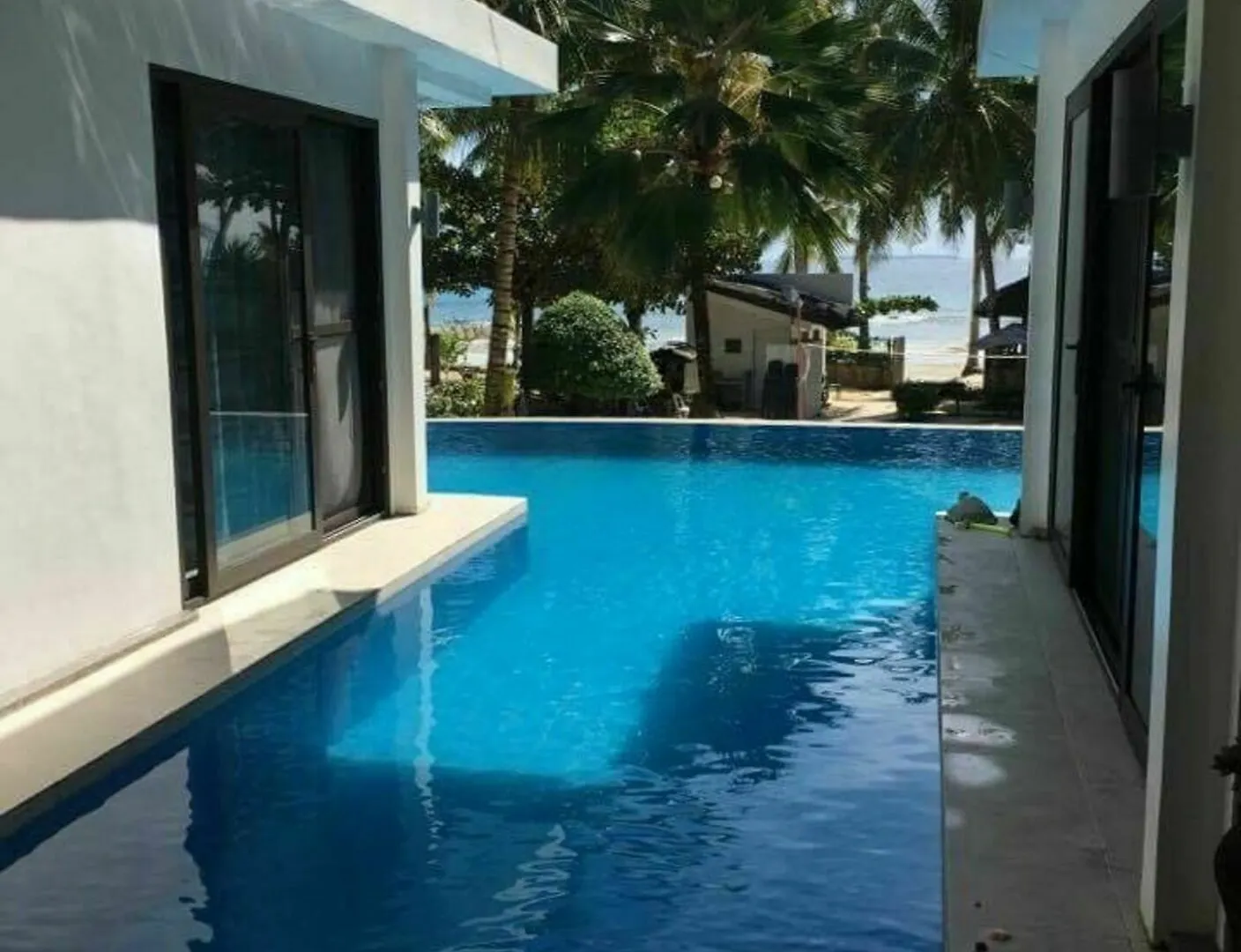 The Whitehouse By The Sea Villa Panglao